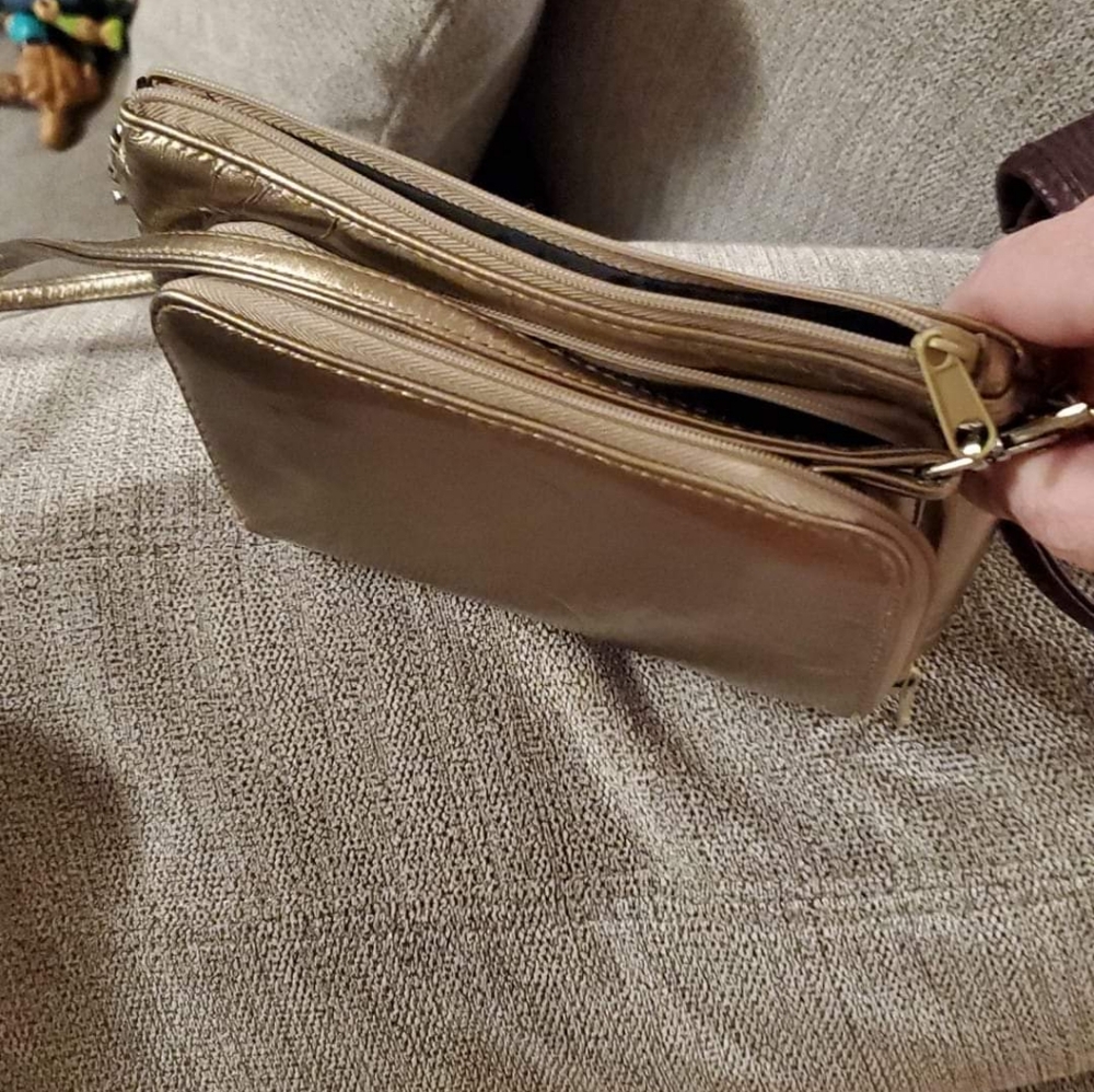 Cross body purse